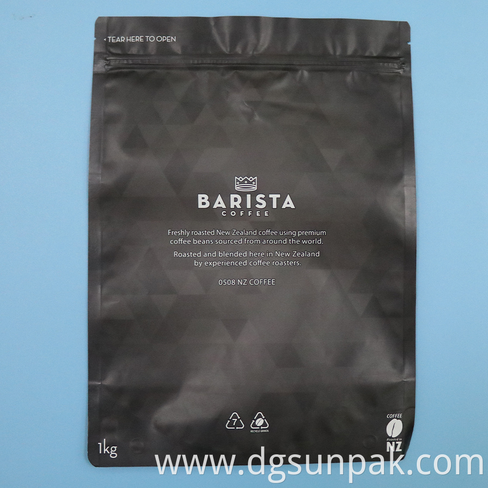 Customized black matte finish doypack bag ziplock plastic packaging bags for underwear panties packing